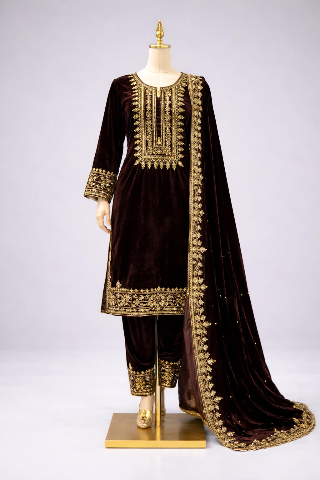 Embroidered velvet shawl suit