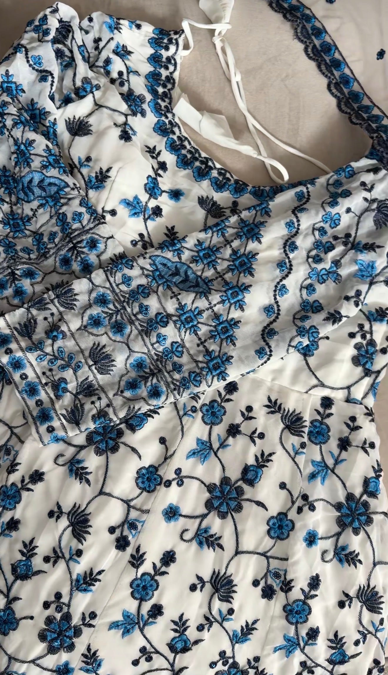 Faiza -Exquisite maxi Dress
