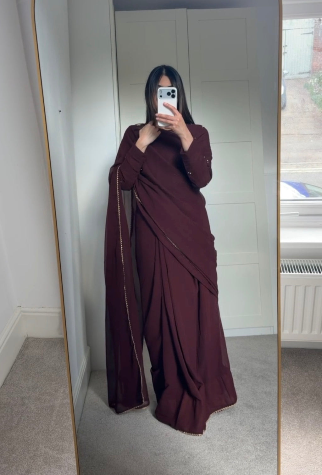 Tara-lightweight Flowy Saree