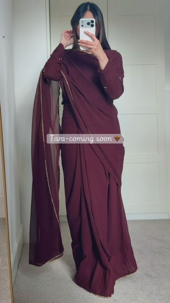 Tara-lightweight Flowy Saree